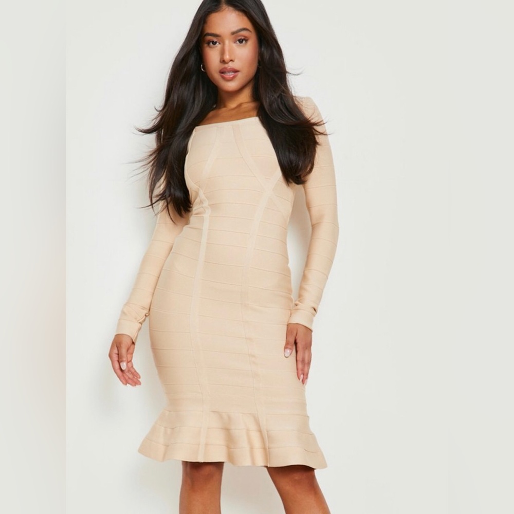 PETITE BANDAGE SEAM DETAIL LONG SLEEVE DRESS